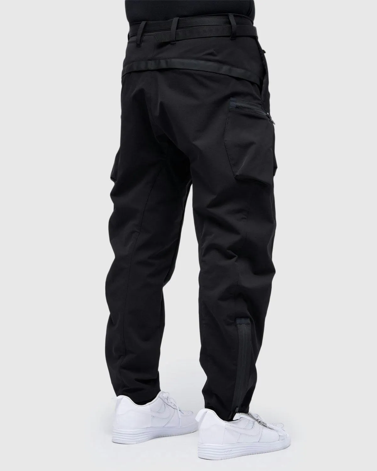 ACRONYM – P41-DS Schoeller Dryskin Articulated Cargo Trouser Black | Highsnobiety Shop