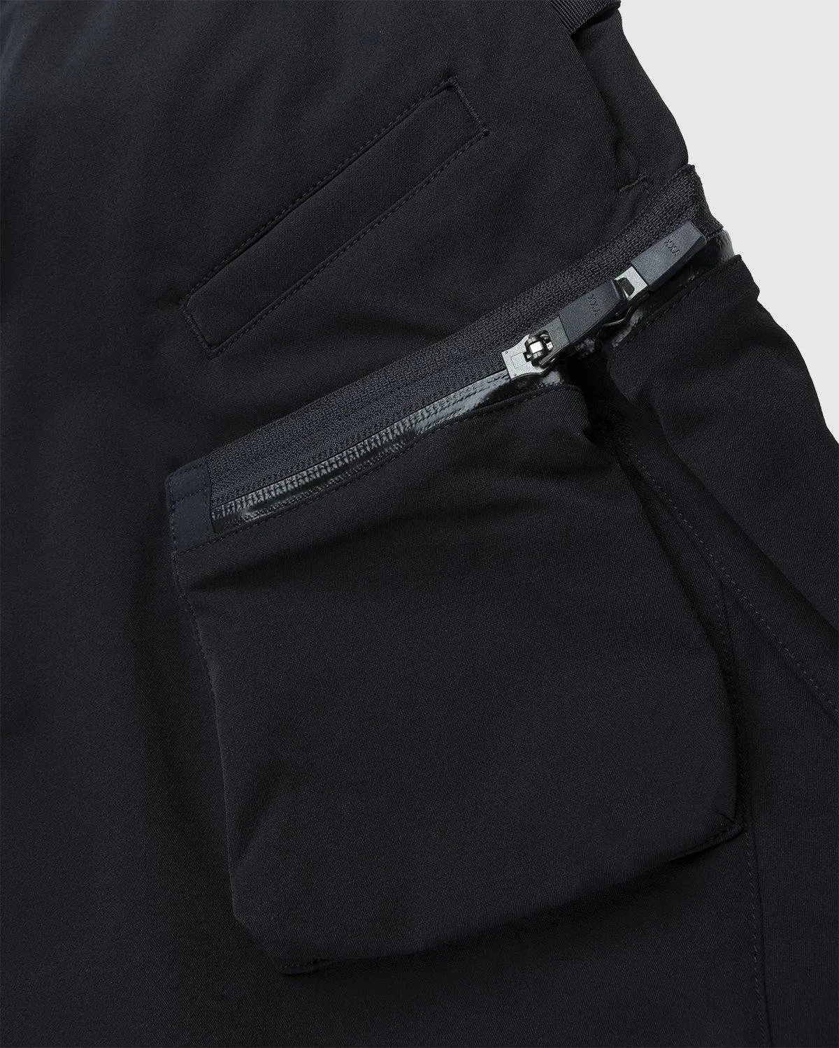 ACRONYM – P41-DS Schoeller Dryskin Articulated Cargo Trouser Black | Highsnobiety Shop