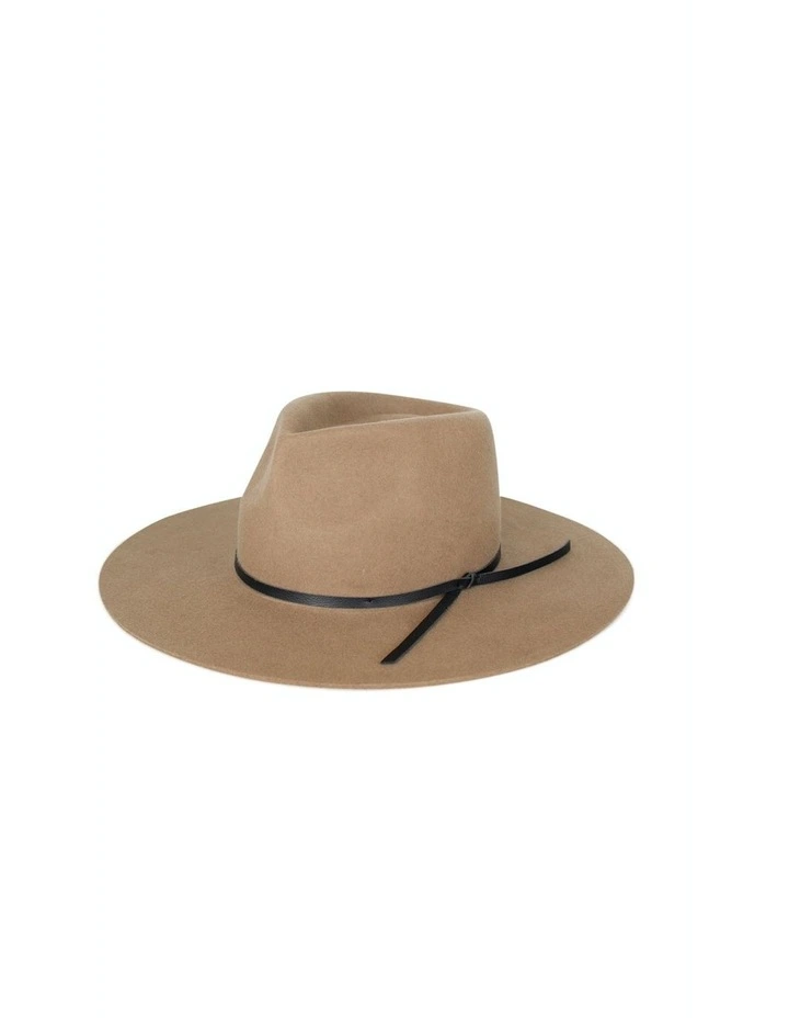 Bronco Fedora Hat in Camel