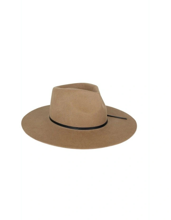 Bronco Fedora Hat in Camel