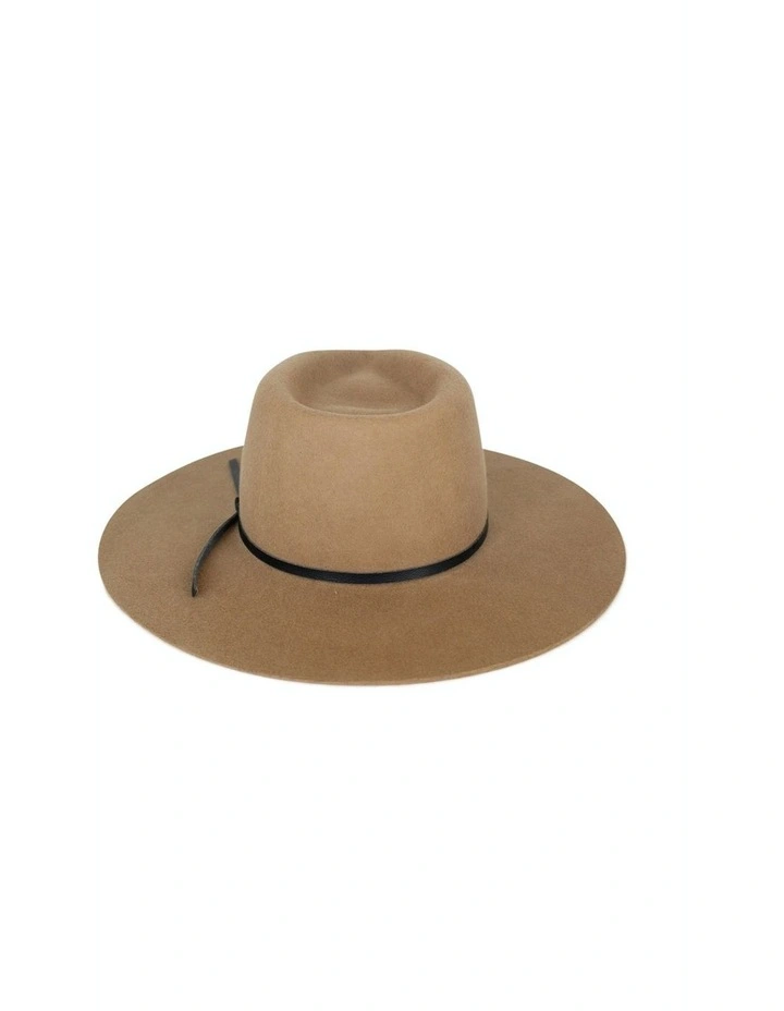 Bronco Fedora Hat in Camel