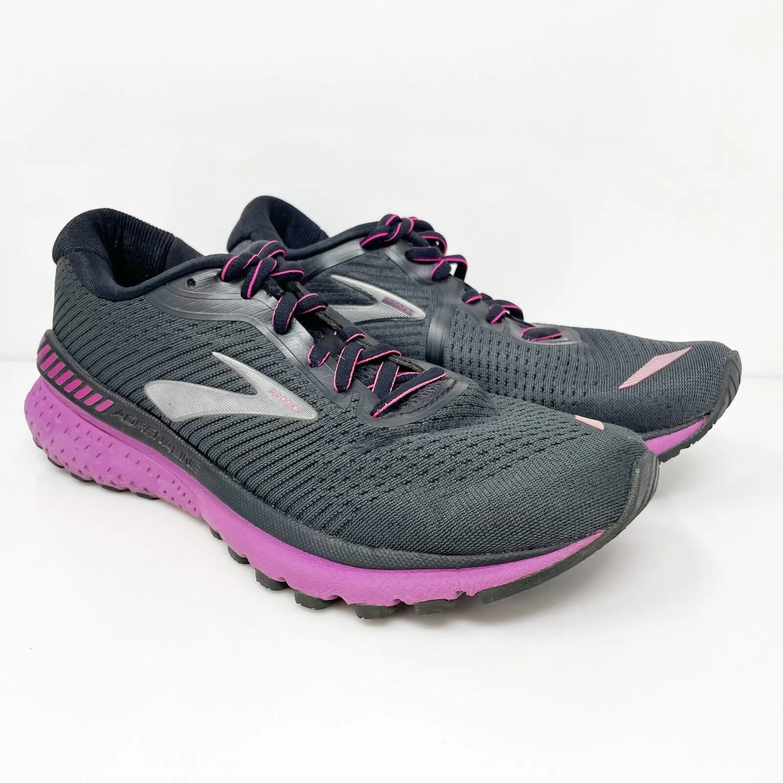 Brooks Womens Adrenaline GTS 20 1202961B062 Black Running Shoes Sneakers 7.5 B