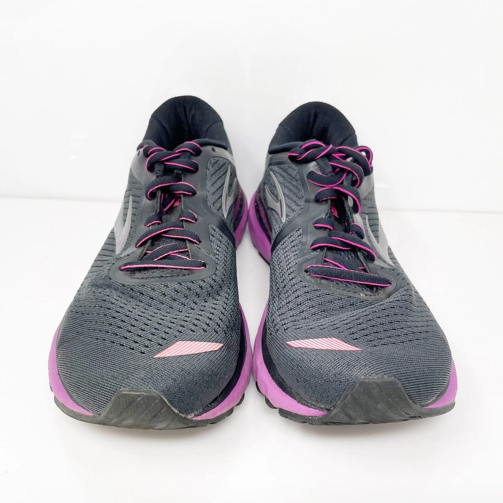 Brooks Womens Adrenaline GTS 20 1202961B062 Black Running Shoes Sneakers 7.5 B