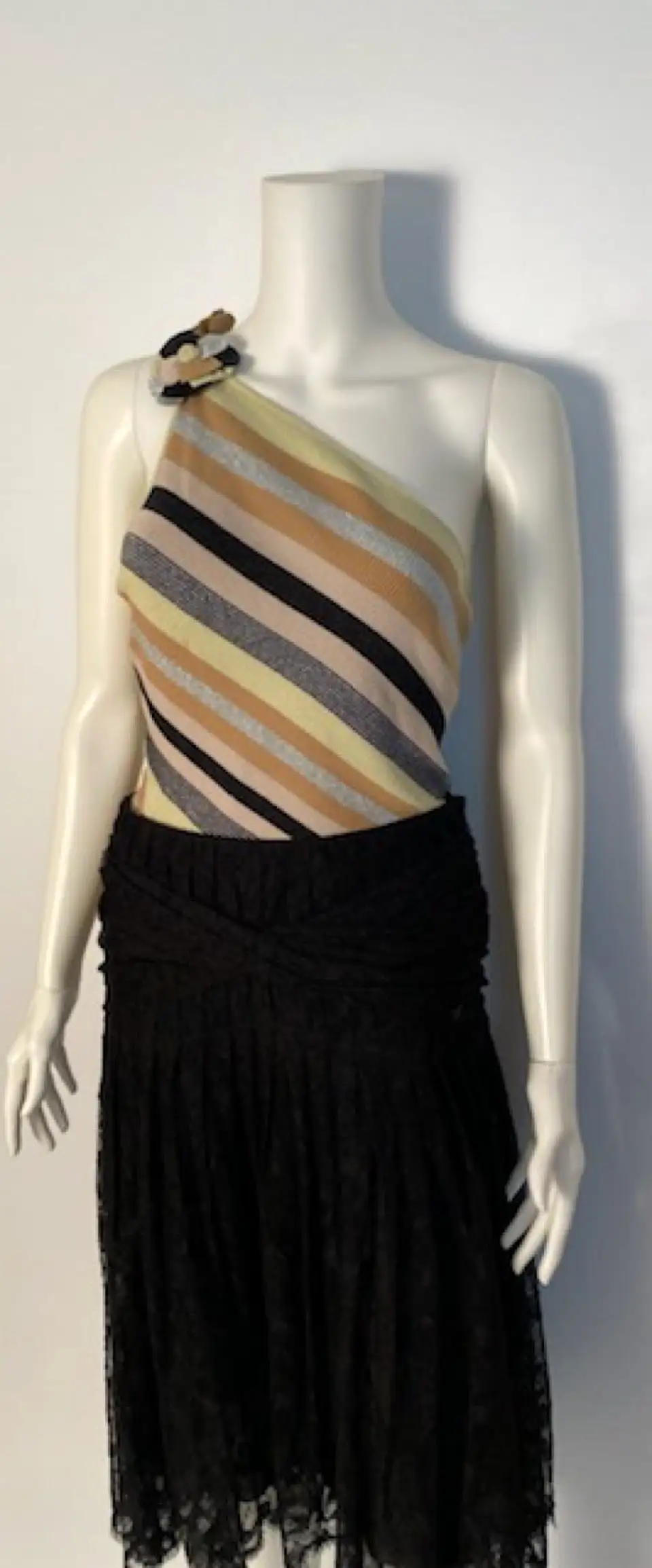 Chanel 01P, 2001 Spring Camellia ribbed shoulder striped top blouse FR 38