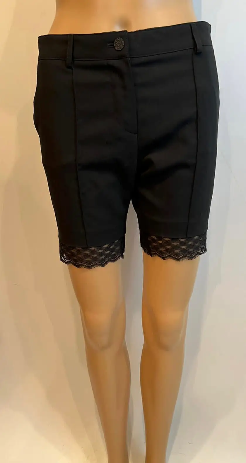 Chanel 2004 Spring, 04P Black Lace Trim Shorts FR 36 US 4