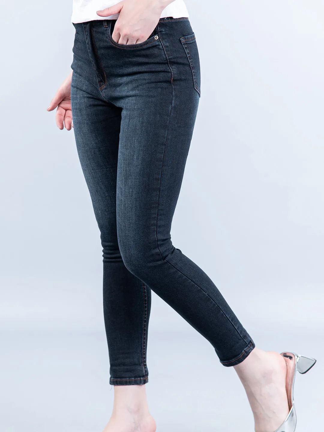 Classic Dark Blue Skinny Fit Jeans For Women