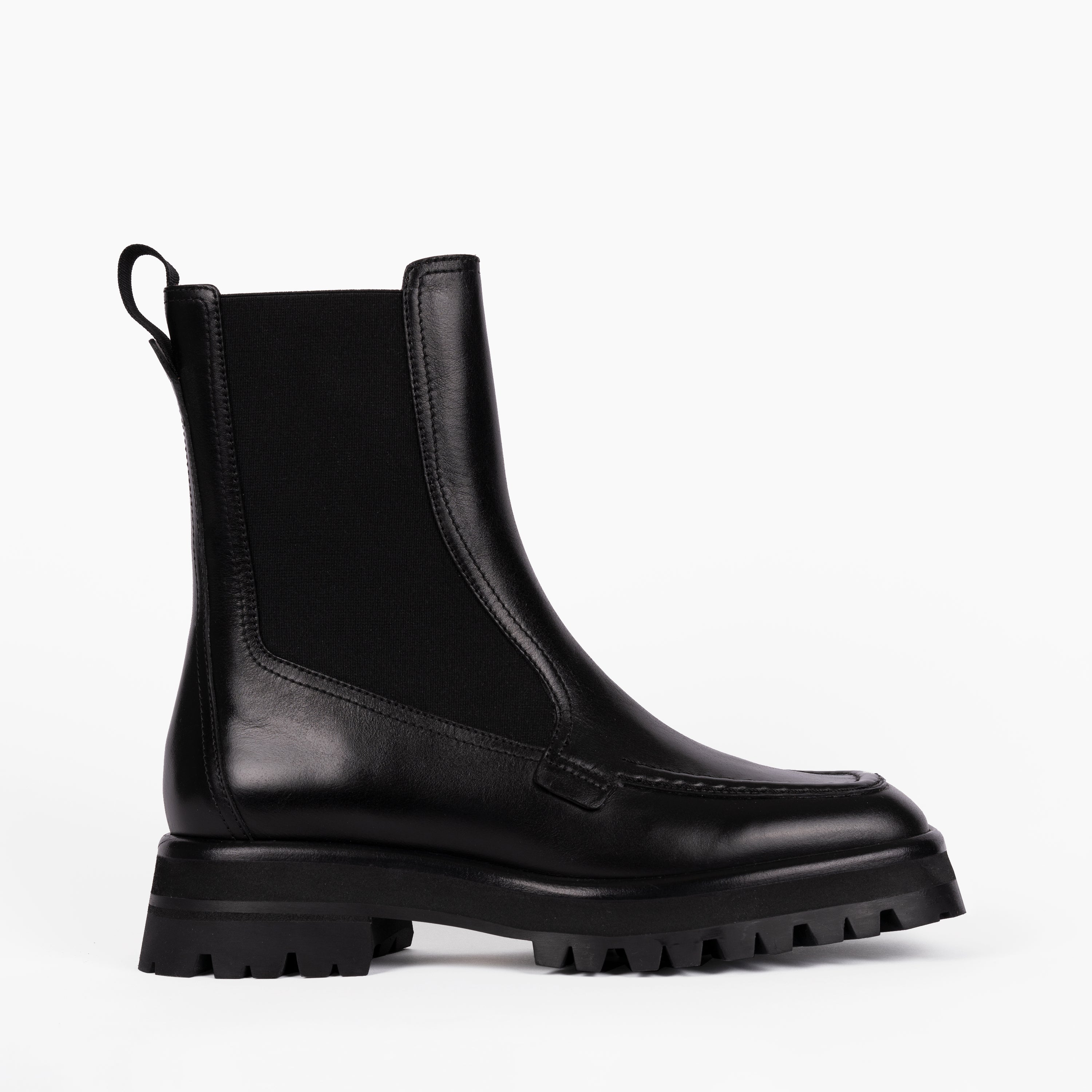 Irving Boot Black