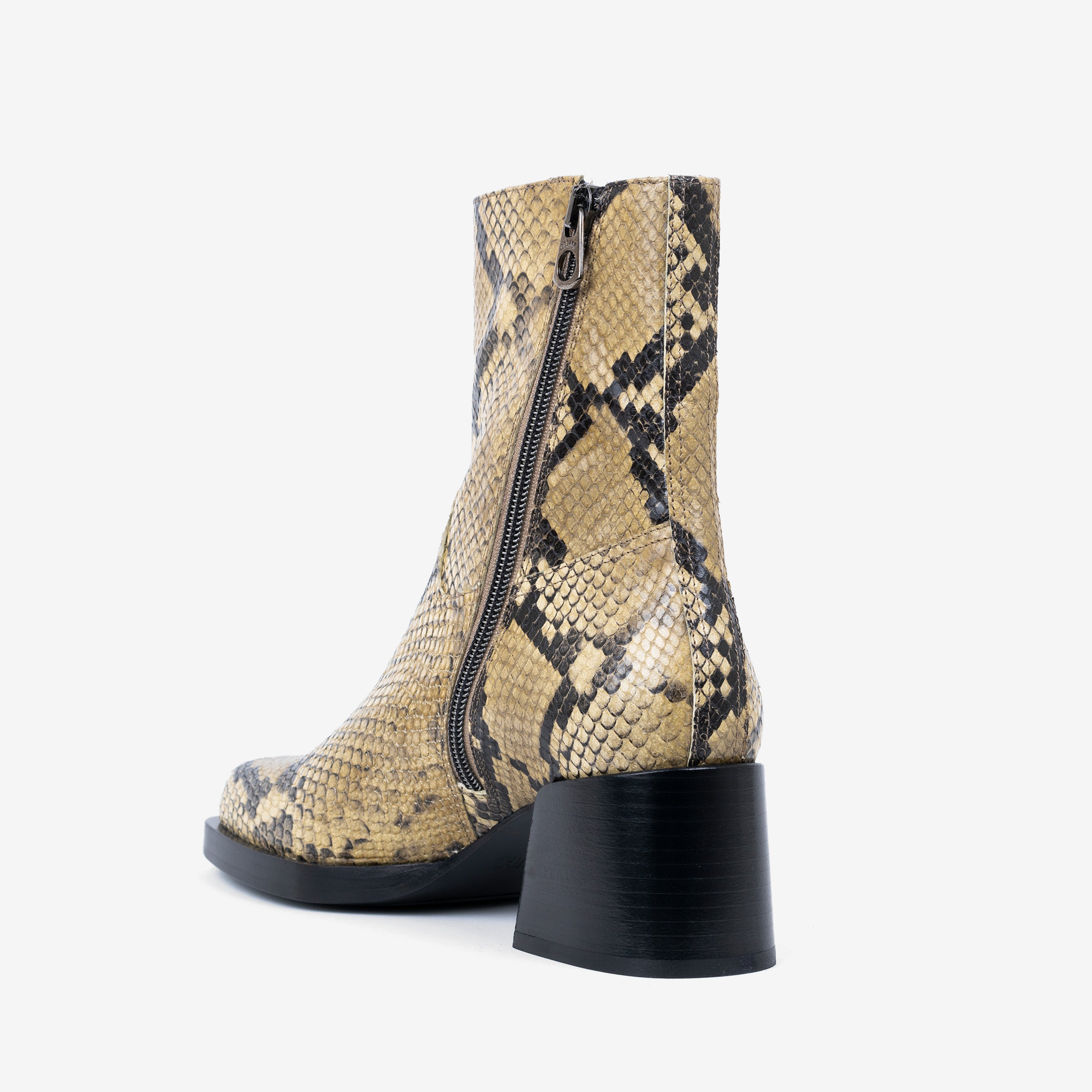 Joan Boot Salvia Python