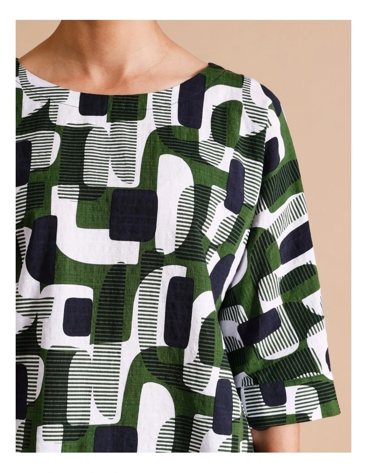 Organic Cotton Blend 3/4 Magyar Sleeve Woven Front Tee With Knit Back In Navy/white/green Geometric