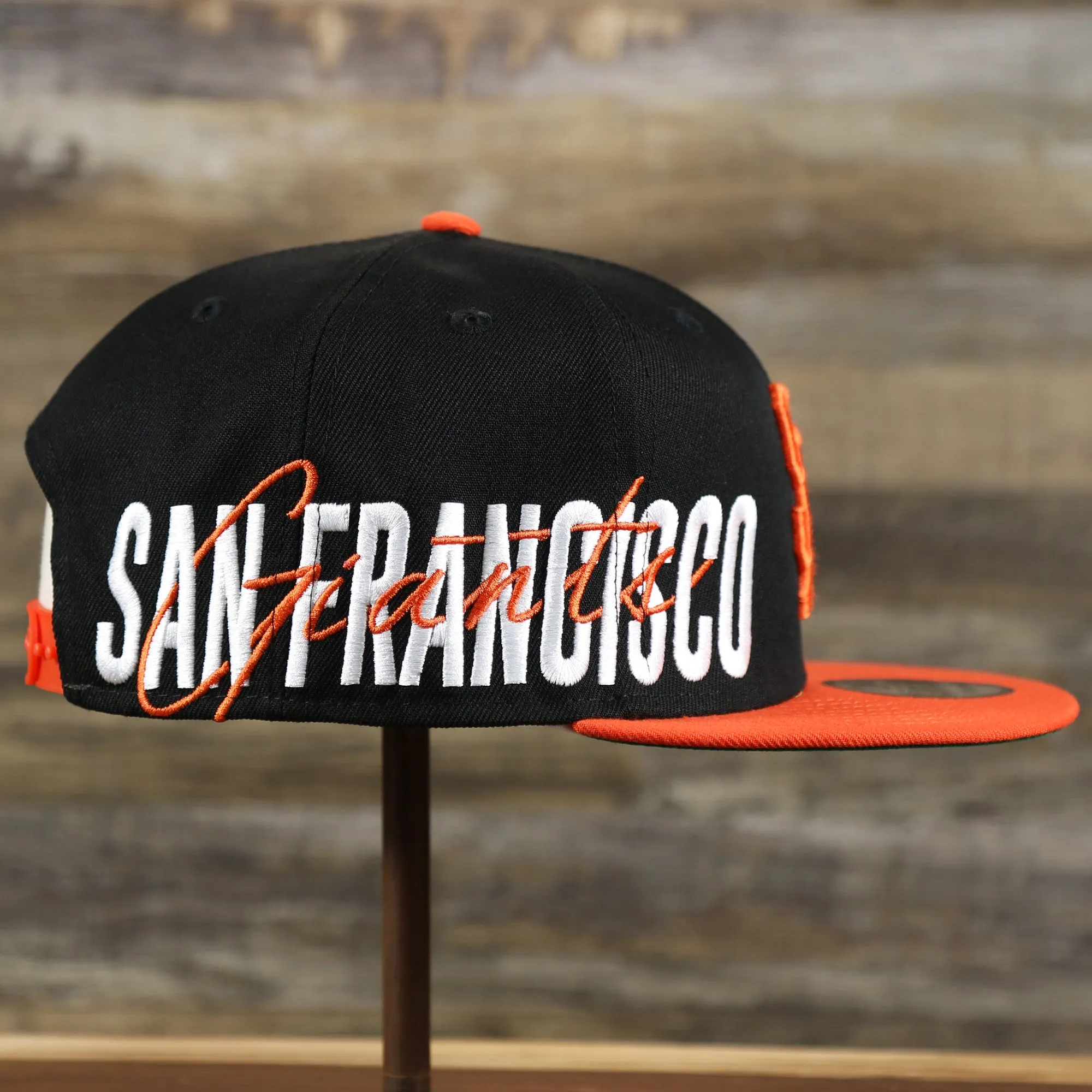 San Francisco Giants MLB Side Font Green Bottom 9Fifty Snapback Cap | Black Snap Cap