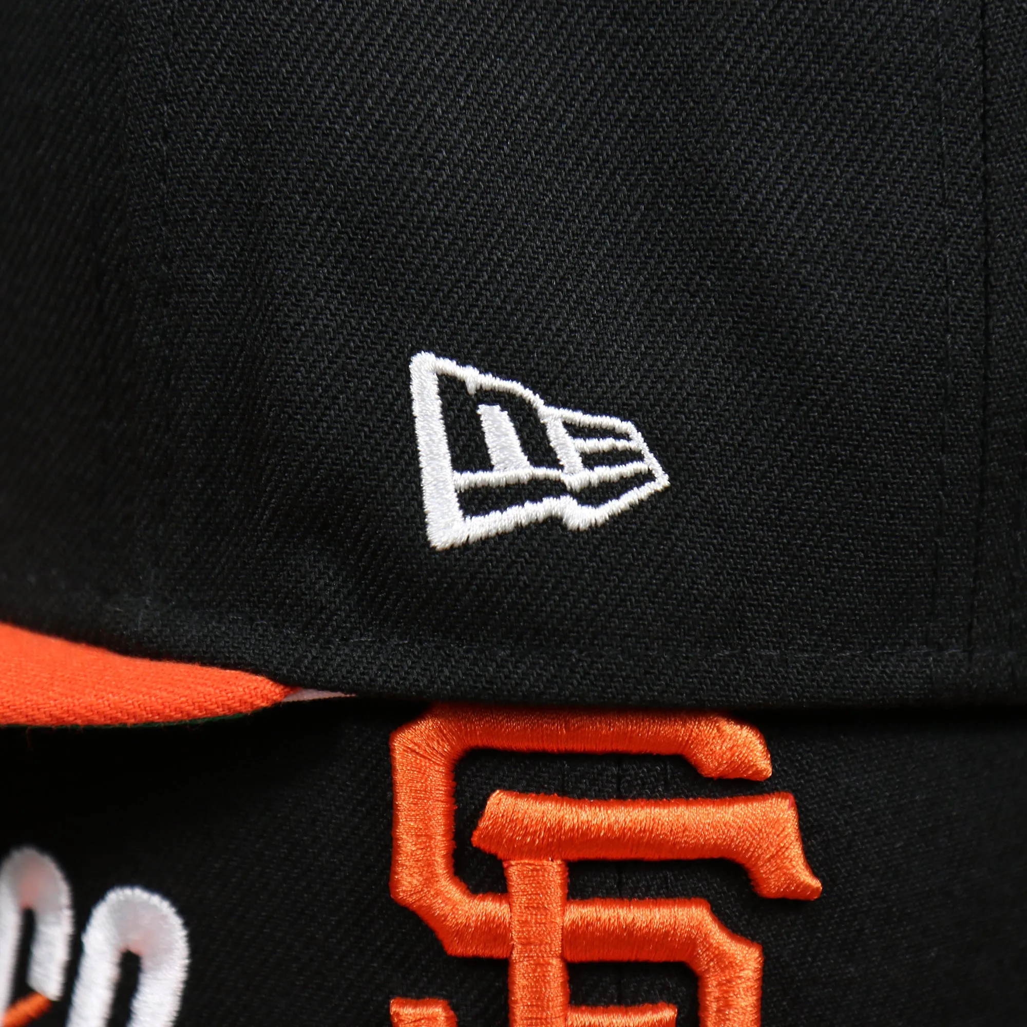 San Francisco Giants MLB Side Font Green Bottom 9Fifty Snapback Cap | Black Snap Cap