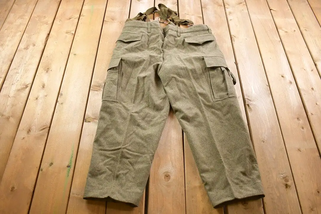 Vintage 1968 US Army Wool Cargo Pants With Suspenders Size 35 x 26.5 / Army Pants / Military Pant's / Vintage Cargos / Made In U